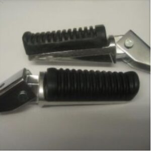 SUZUKI EN125 EN 125 REAR  FOOTREST RUBBERS  FOOT REST PEGS