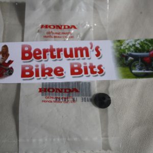 NEW HONDA CB400F CB 400 4 Chain guard RUBBER PROTECTOR GROMET BUTTON