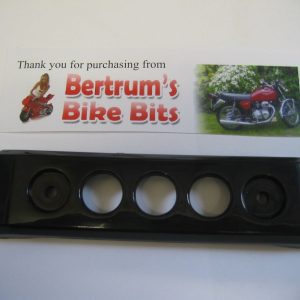 YAMAHA RD 250 350 LC 4LO RD350 RD250  BOTTOM YOKE HORN BRACKET PLASTIC COVER