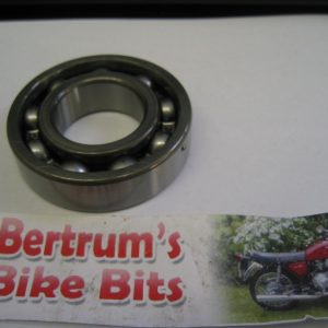 YAMAHA RD 250 350 400 LC   Crank centre  bearing