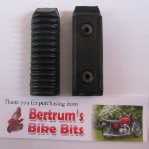 NEW SUZUKI FOOTREST RUBBER FRONT GSX 1300 GSX1300