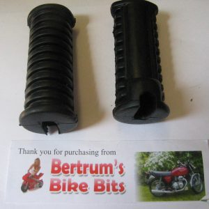 YAMAHA RD 50 RD50 RS 100 125 RS100 RS125 FRONT FOOTREST RUBBERS FOOT REST RUBBER
