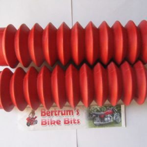 Honda Yamaha Kawasaki Suzuki FORK GAITORS RED 26 45 225